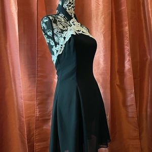 VINTAGE HALTER DRESS!